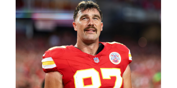 Travis Michael Kelce engalana la portada de la revista GQ en 2025